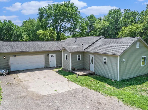 4332 E Mount Morris Rd, Mount Morris, MI 48458