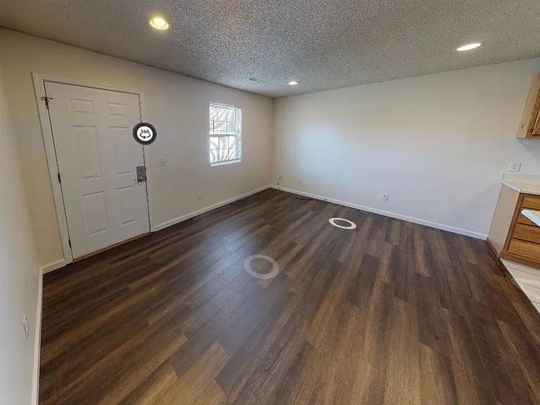 1500 E Parham St — Photo 9