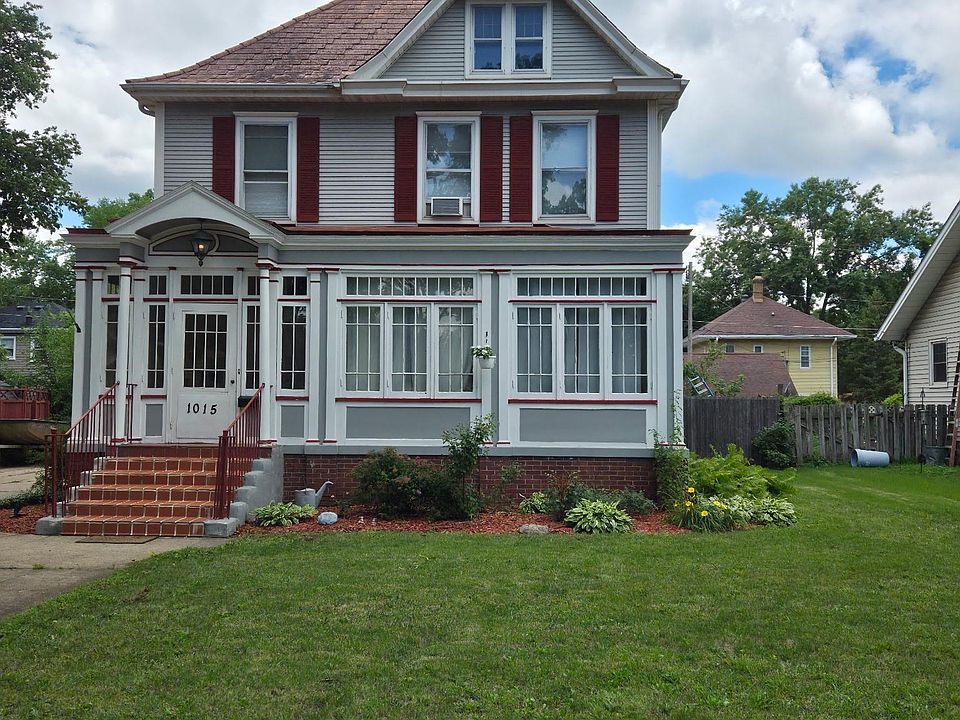 2nd image of 1015 S 5th St