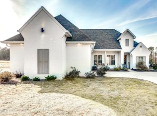 162 Harrell Rd, Pelahatchie, MS 39145