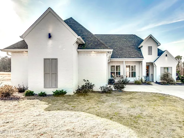 162 Harrell Rd, Pelahatchie, MS 39145