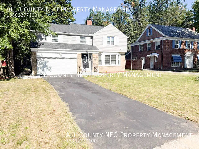 Spacious 4-Bedroom Home with Basement Storage! — Photo 2