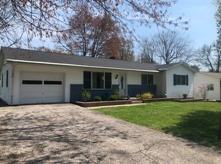 26 Morningside Dr, Washington, IN 47501