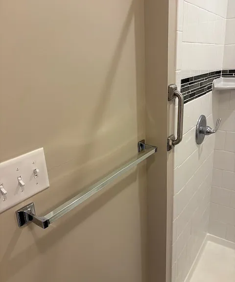 5 S Center St #208 — Photo 3