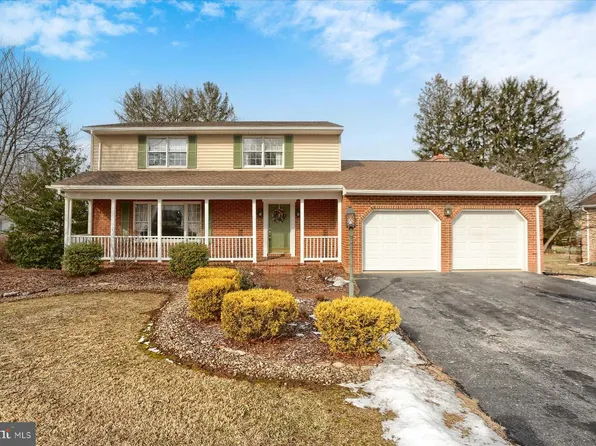 301 Stahl St, Middleburg, PA 17842