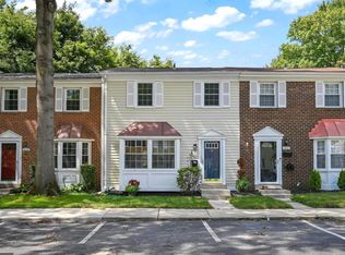 1823 Foxdale Ct, Crofton, MD 21114