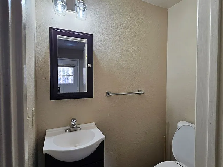 3645 Gypsum Rd — Photo 12
