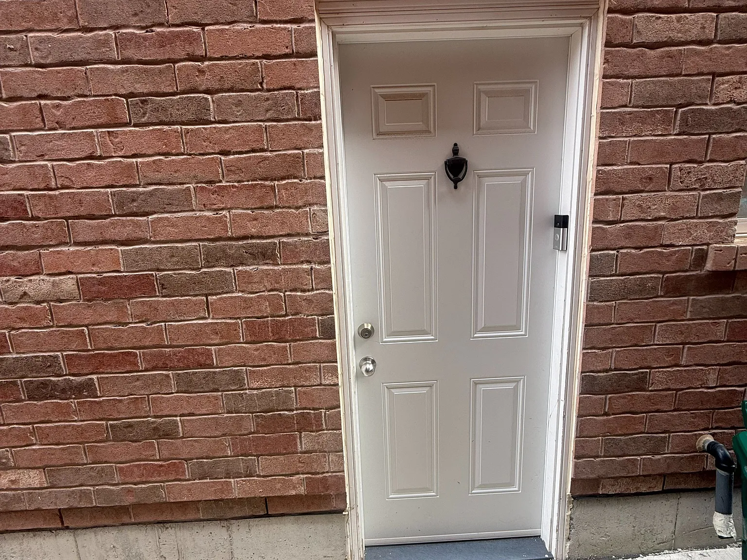 1 bed, $1,799 — Photo 1