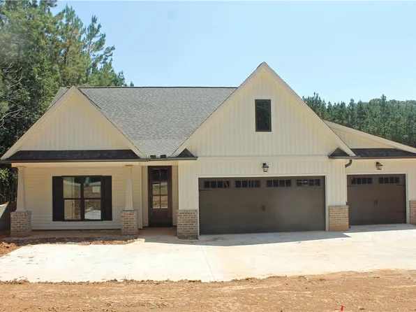 299 Palmetto Rd, Pelzer, SC 29669