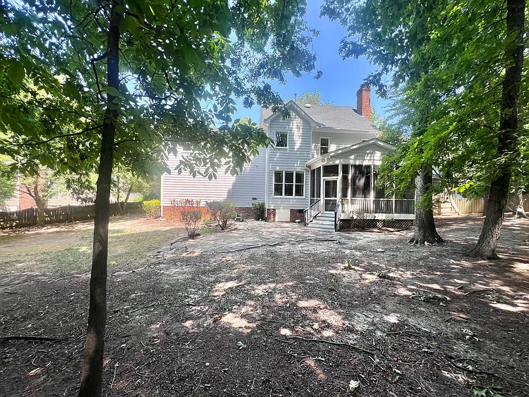 113 Lulworth Ct — Photo 54