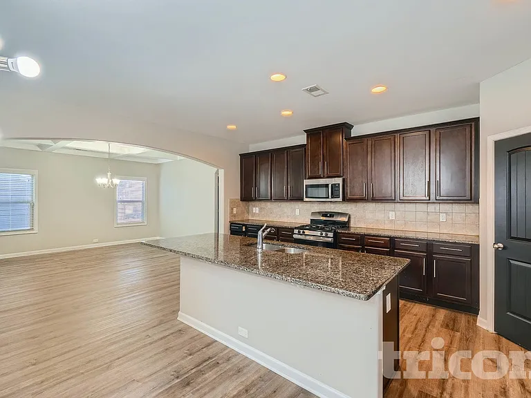 3919 Kingfisher Dr — Photo 21