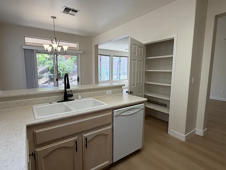 2021 Poppywood Ave — Photo 11