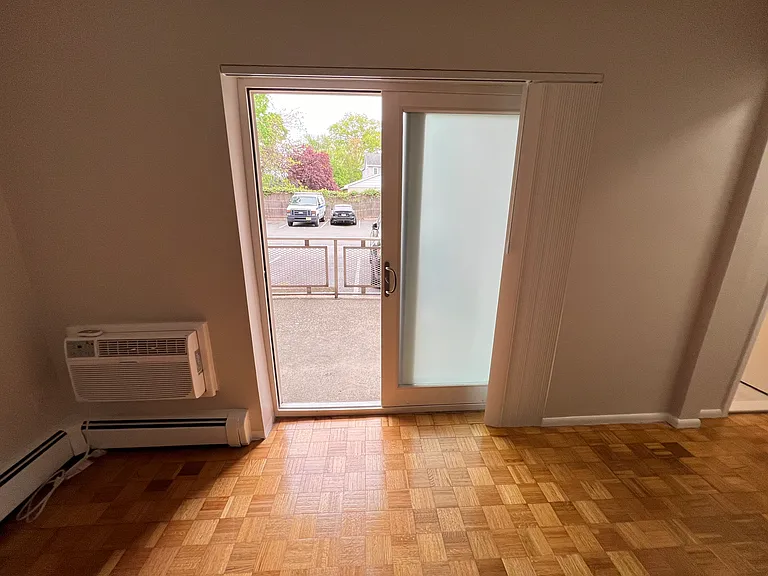 145 Main St #1E — Photo 19