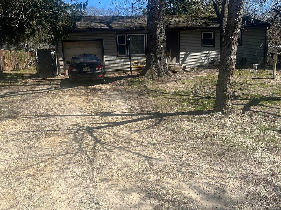 1st image of 4098 W Adams Cir