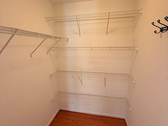 5th image of 17068 Loftridge Ln