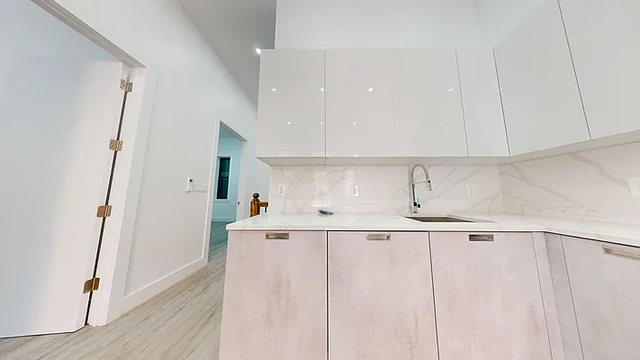 Rented by Owner | media 16