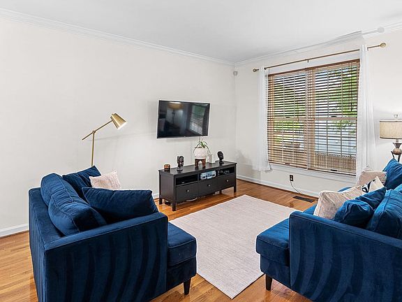 3rd image of 3632 Ransom Pl