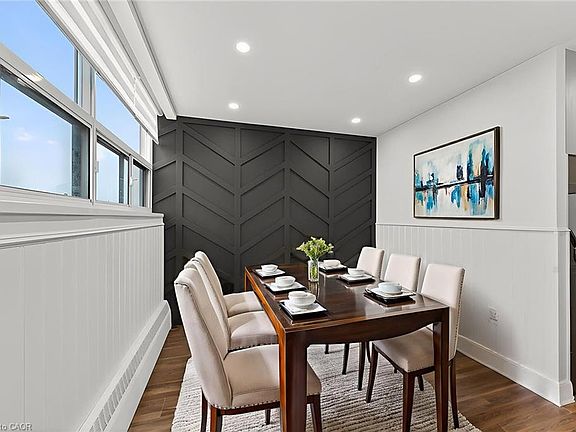 4th image of 212 Kerr St #702