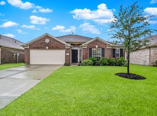 9913 Cassowary Dr, Conroe, TX 77385