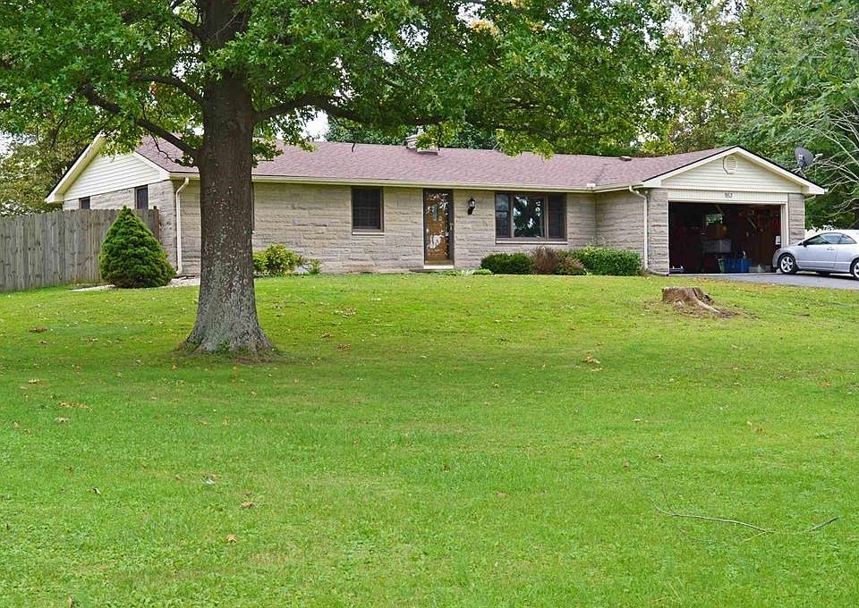 1st image of 953 Earl Dr