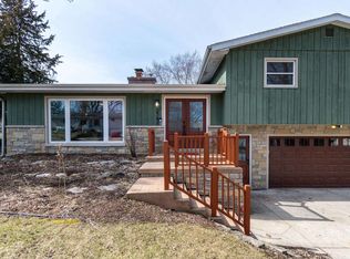 2743 Lyman Lane, Fitchburg, WI 53711