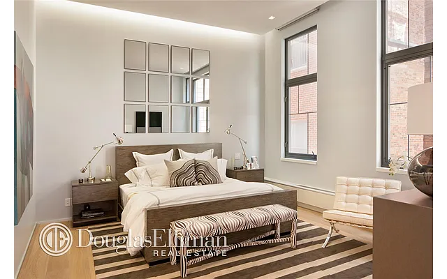 Sold by Douglas Elliman | media 14