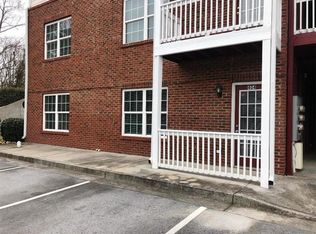 404 Waterford Dr, Calhoun, GA 30701