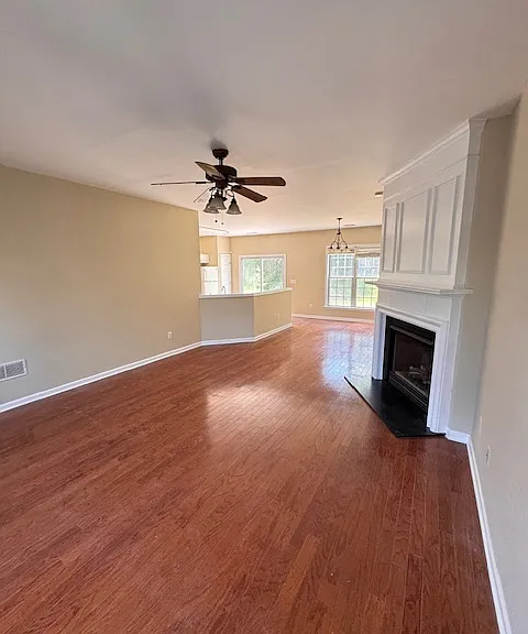 1698 Woodsford Rd NW — Photo 12