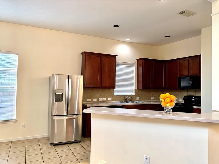 2708 Hewn Rock Way — Photo 8