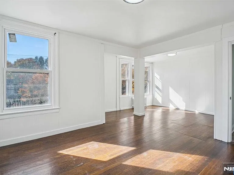 137 Closter Dock Rd #2 — Photo 20