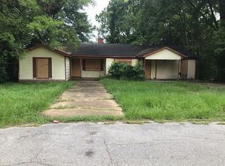 104 Courtland Dr, Montgomery, AL 36105