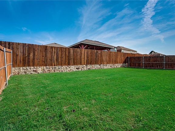 5th image of 1220 Roman Dr