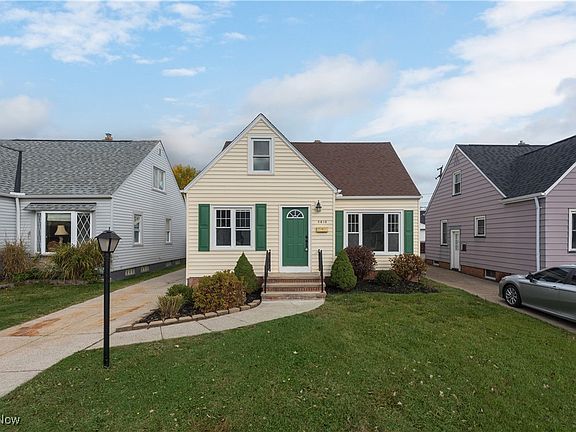 2nd image of 5618 Orchard Ave