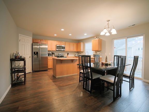 3rd image of 11013 179th Avenue Ct E