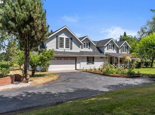 19798 S Hazelhurst Ln, West Linn, OR 97068
