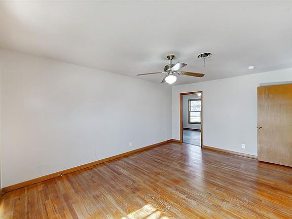 4th image of 4805 Sabelle Ln