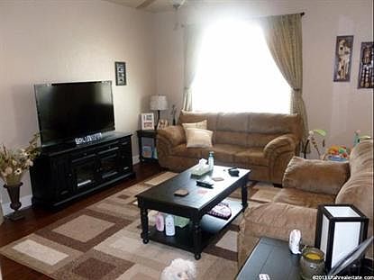 3rd image of 308 E Seagull Ln