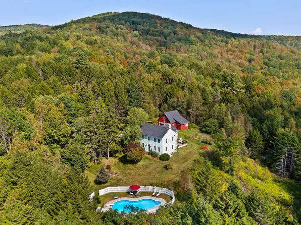 513 Deerbrook Way, Woodstock, VT 05091