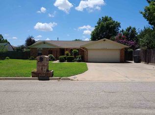 7704 NW Kingsbury Ave, Lawton, OK 73505