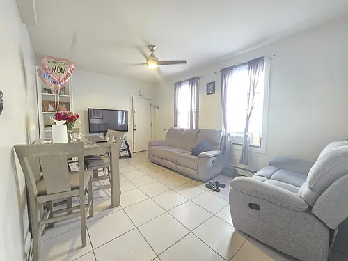 215 Florida St #1F Photo 1