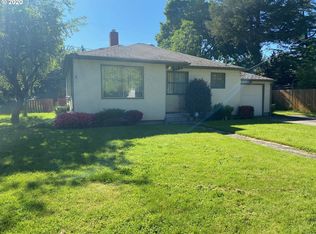 909 NE 109th Ave, Portland, OR 97220