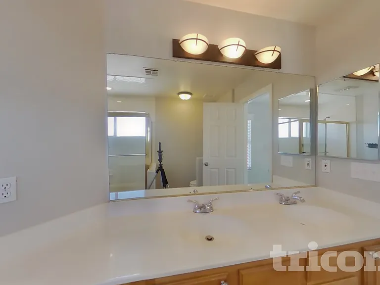 1133 Broken Hills Dr — Photo 7