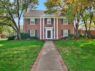 9 E Douglas Ave, Wichita, KS 67207