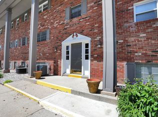 3016 Lake Shore Dr UNIT F, Indianapolis, IN 46205