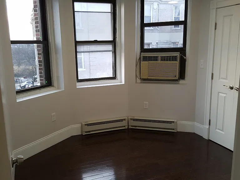87 Westland Ave #2C — Photo 4