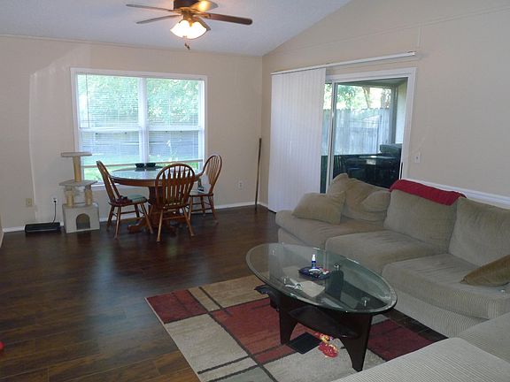 2nd image of 3556 Tremolino Way