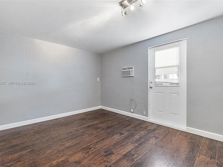 2517 Rodman St #0 — Photo 4