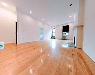 Rented by Union Square Property Management