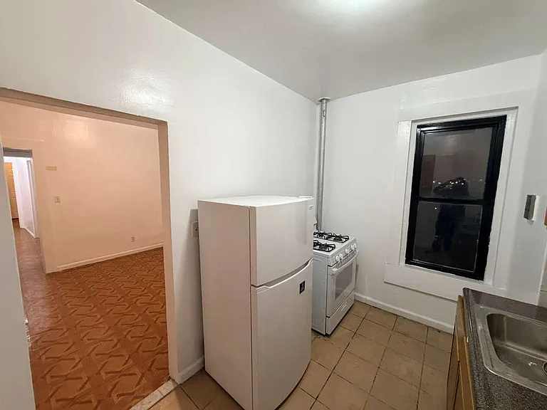 1841 Mohegan Ave #1555 — Photo 3