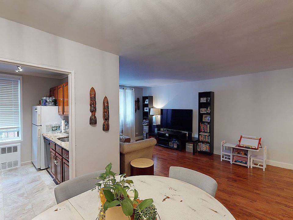 1st image of 33-01 92nd St #4C